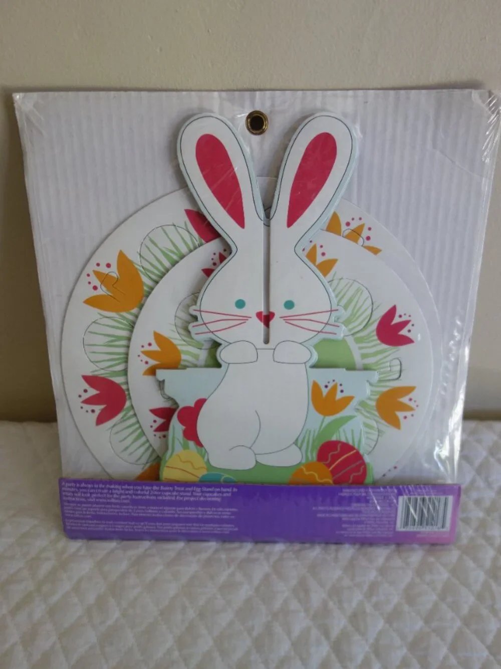 NIP New WILTON Bunny Treat & Egg 2-Tier Stand – 10” Wide x 11.25 High